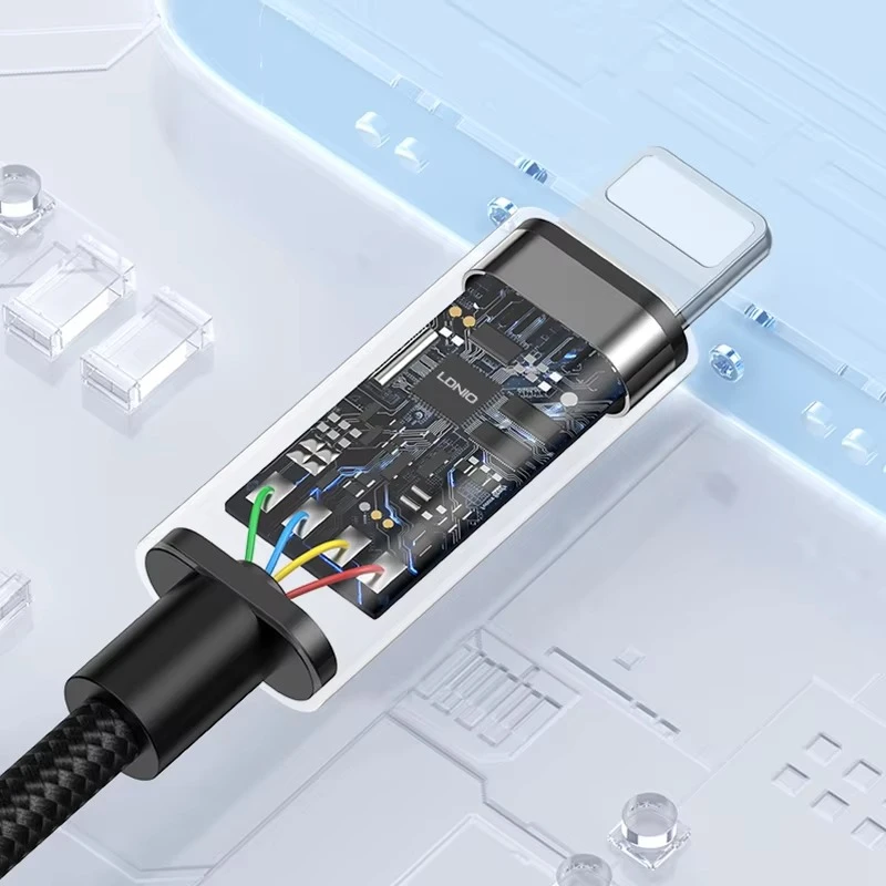 LDNIO LS-T80i Lightning to 3.5mm Audio Jack Adapter – Premium Sound, Compact Design - Image 3